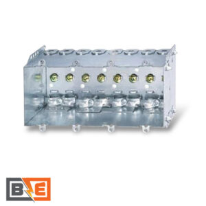 Boîte de dispositif quadruple 2104-LLE4 avec brides
